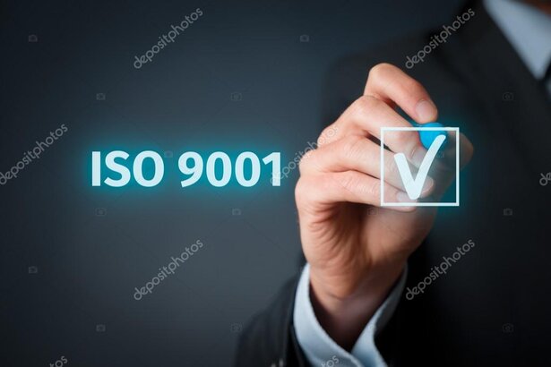 Zertifizierungsdokument ISO 9001 mit Firmenlogo