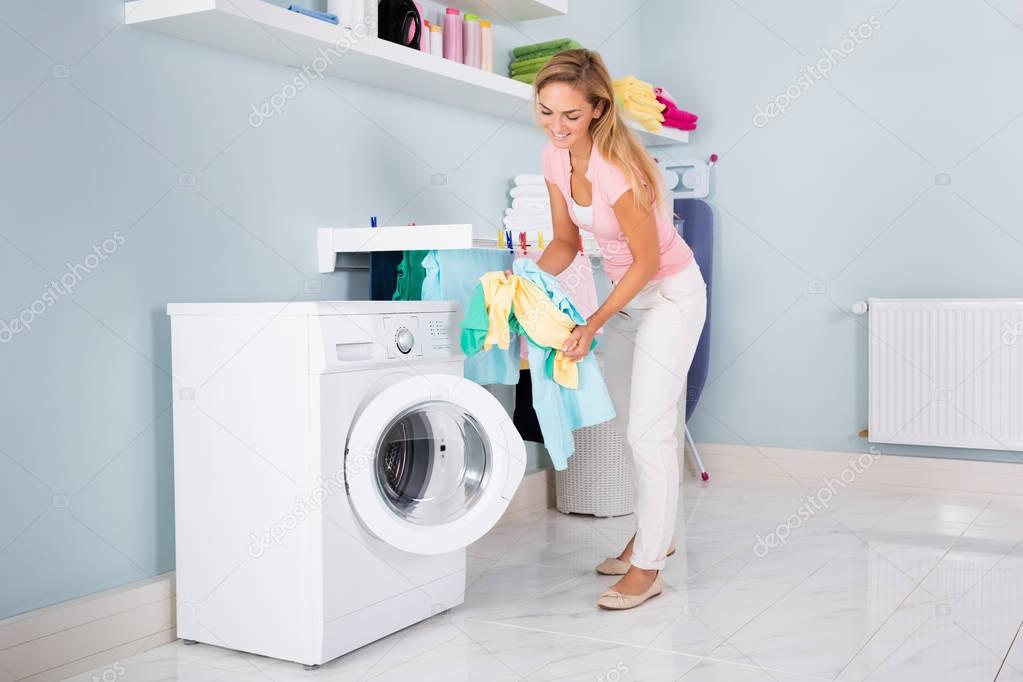 Schaltschrankreinigung mit Trockeneis